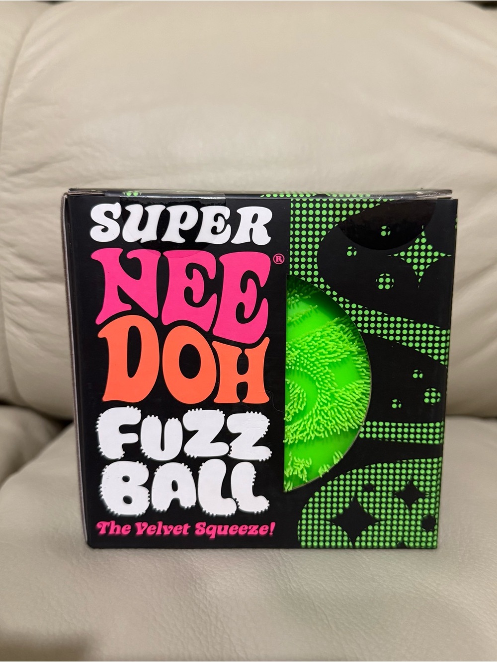 NeeDoh Super Fuzz Ball GREEN Giant Nee Doh Stress Ball XL Squish Toy AUTHENTIC